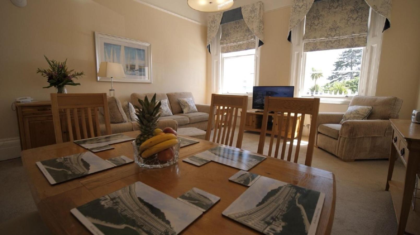 The Osborne Apartments Torquay Eksteriør bilde
